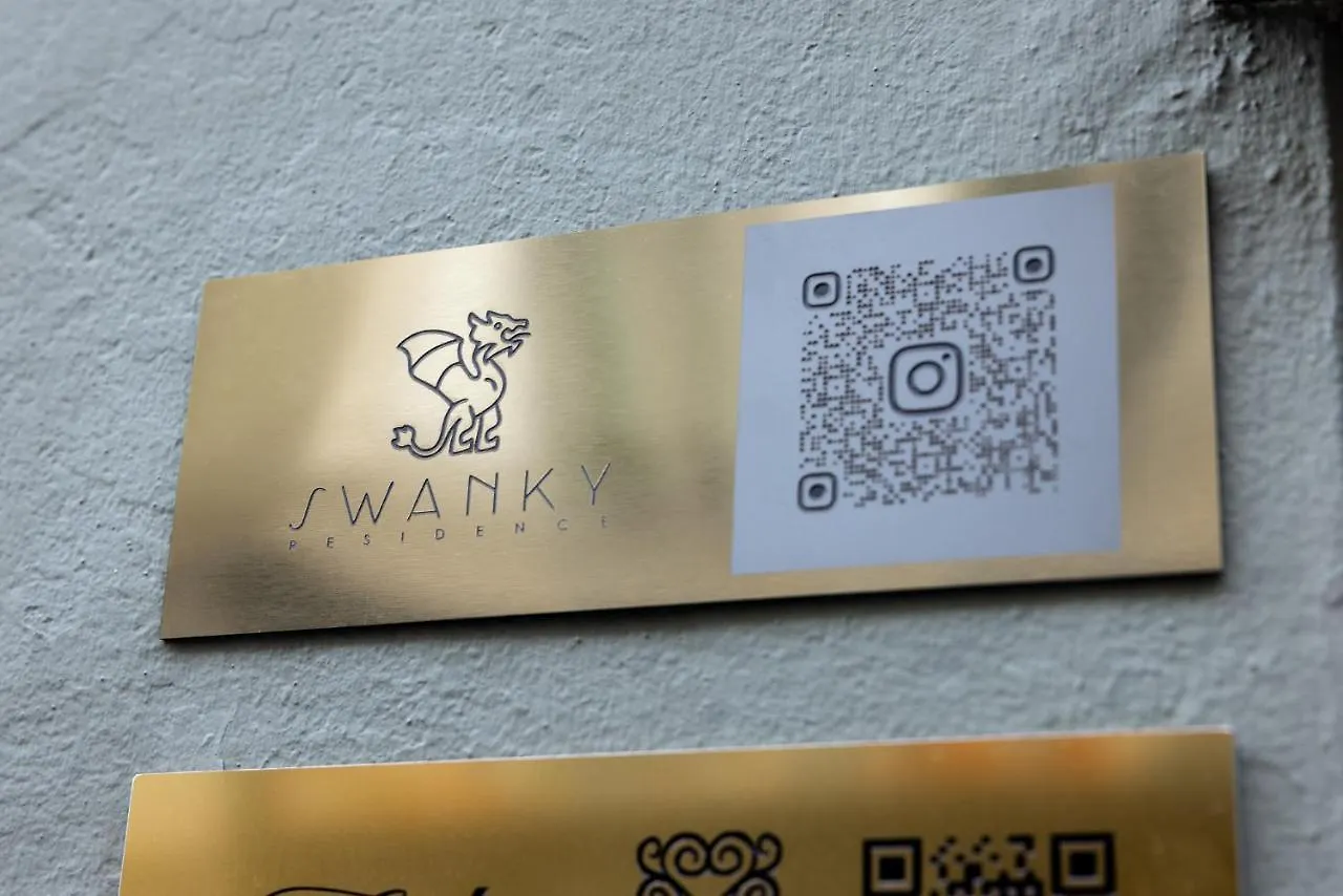 לובליאנה Swanky Residence, 4 Stars, City Centre, Free Parking סלובניה